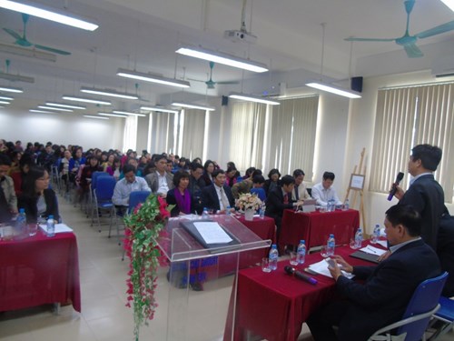 Bộ GD&ĐT về thăm, chỉ đạo công tác thực hiện thí điểm mô hình trường học Việt Nam mới